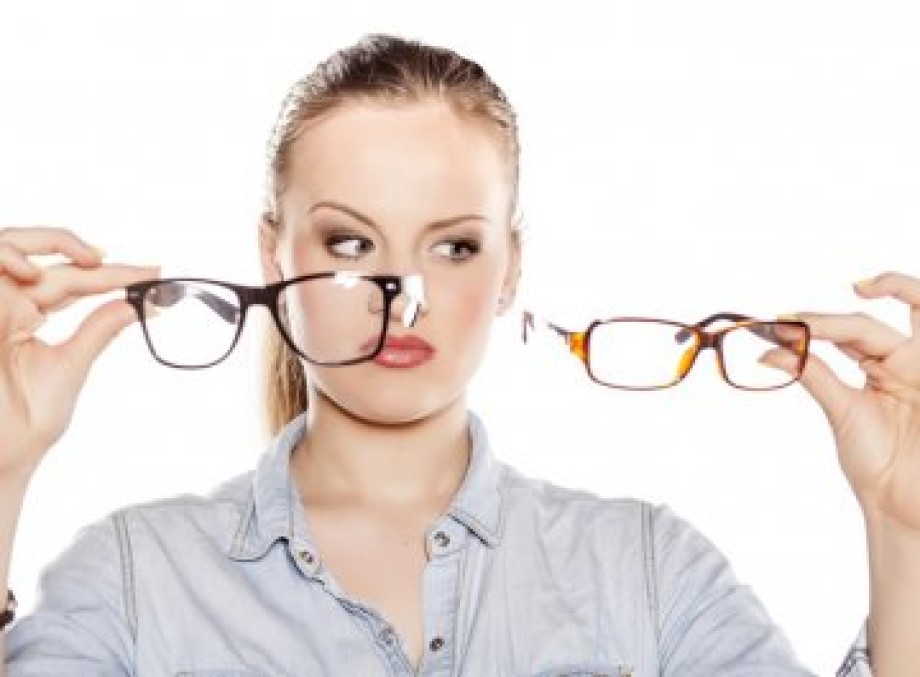 Eyeglasses Sugar Land - How to Choose a Perfect Eyeglasses